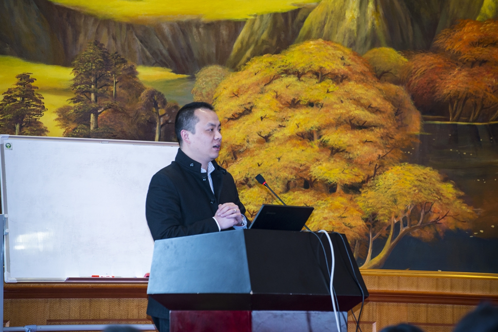 員工培訓 (1).JPG