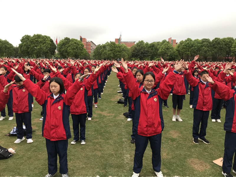 1555571008670817.jpg 德外舉行紀念“五四運動”100周年系列活動啟動儀式.JPG