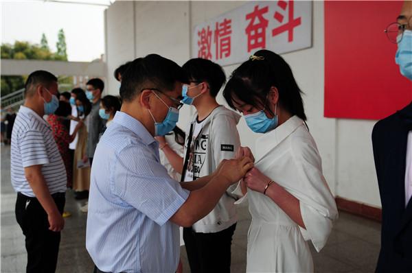 德外學子成人禮：今天起，我把責任扛在肩上